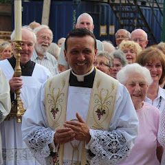Our Lady of Lourdes Leigh-on-Sea Live Mass